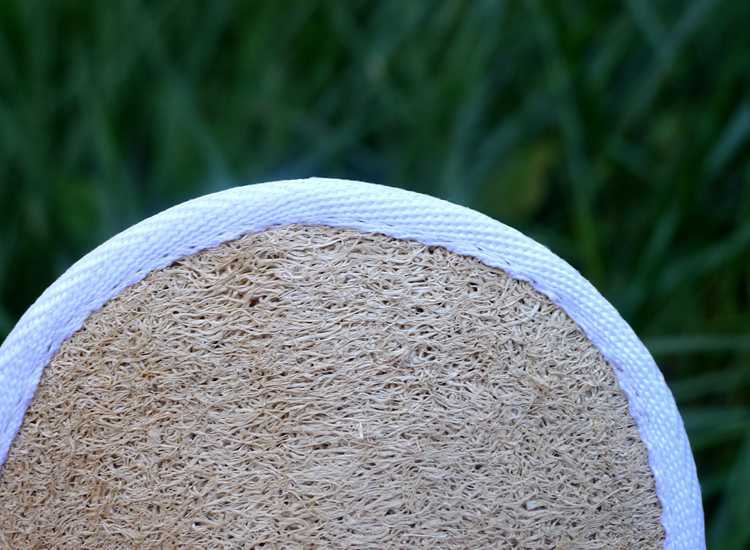 Natural Loofah Exfoliating Pad